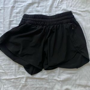 Lululemon Track That short